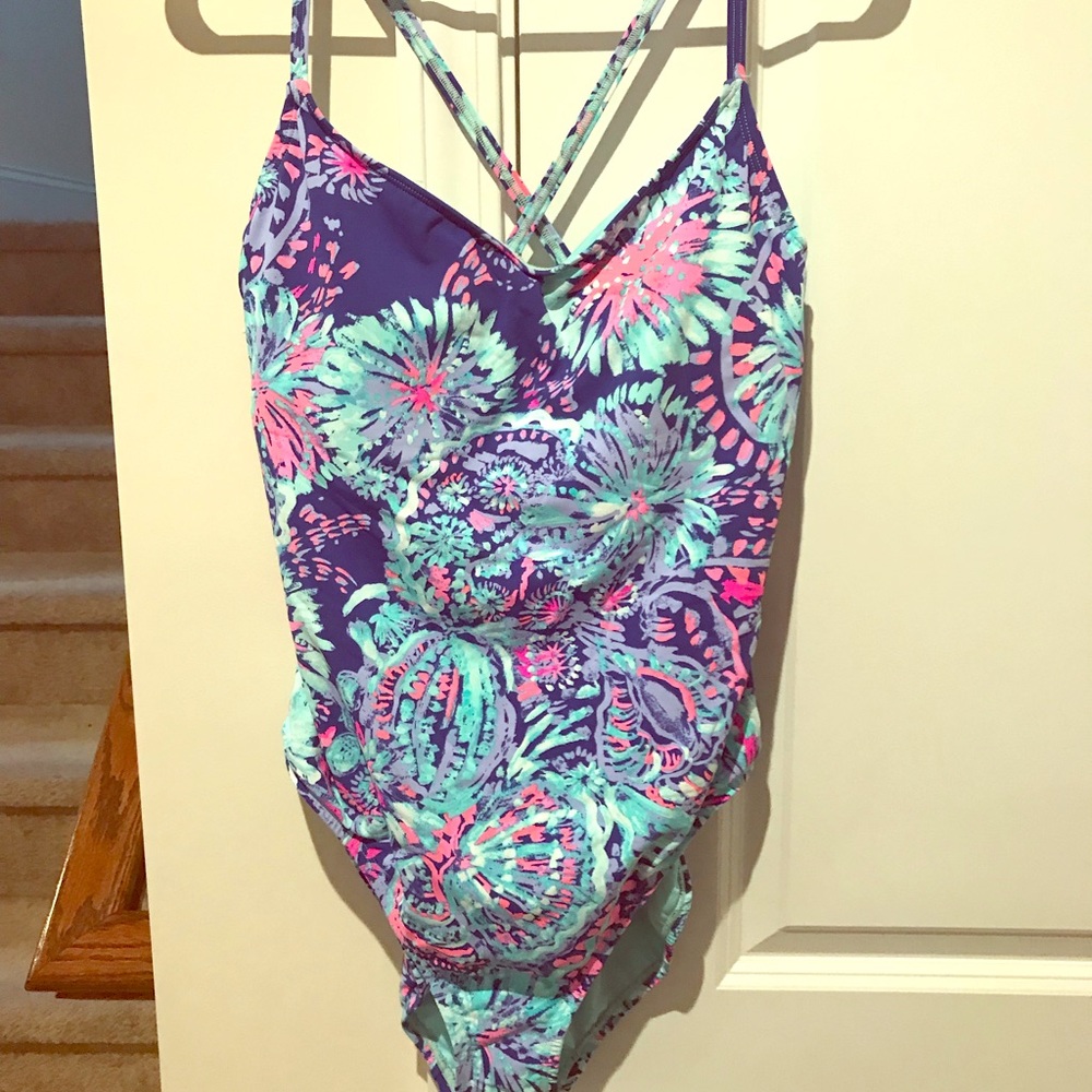 🔴SOLD🔴 NWT Lilly Pulitzer Gypsea Girl Swimsuit
